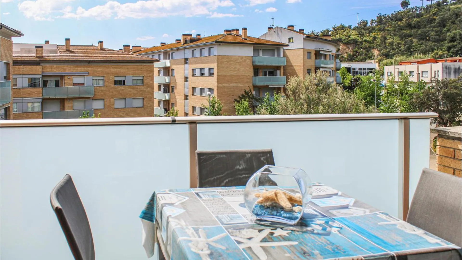 Stunning Apartment In Tossa De Mar With Kitchen contacts
